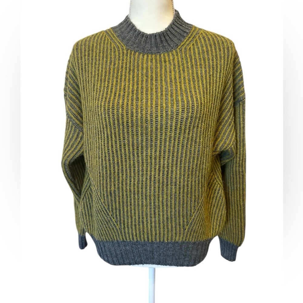 Chiaramente Gray Yellow Ribbed Knit Sweater Italian Wool Blend Chunky Cozy Small